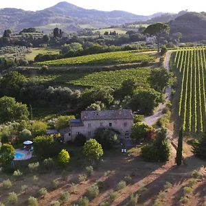 https://la-falconara.it-tuscanyhotel.com