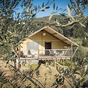 https://glamping-tuscany-podere-cortesi.it-tuscanyhotel.com